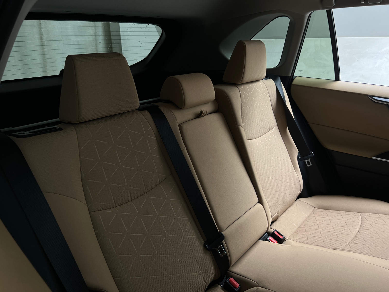 Thumbnail: 2021 Toyota RAV4 - 6