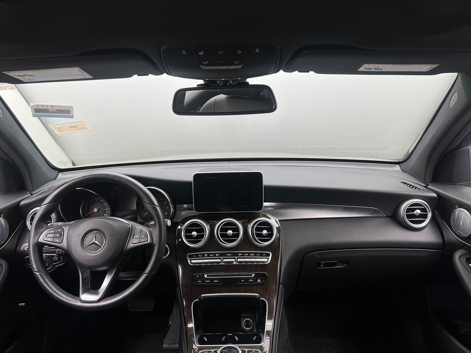 Thumbnail: 2019 Mercedes-Benz GLC - 2