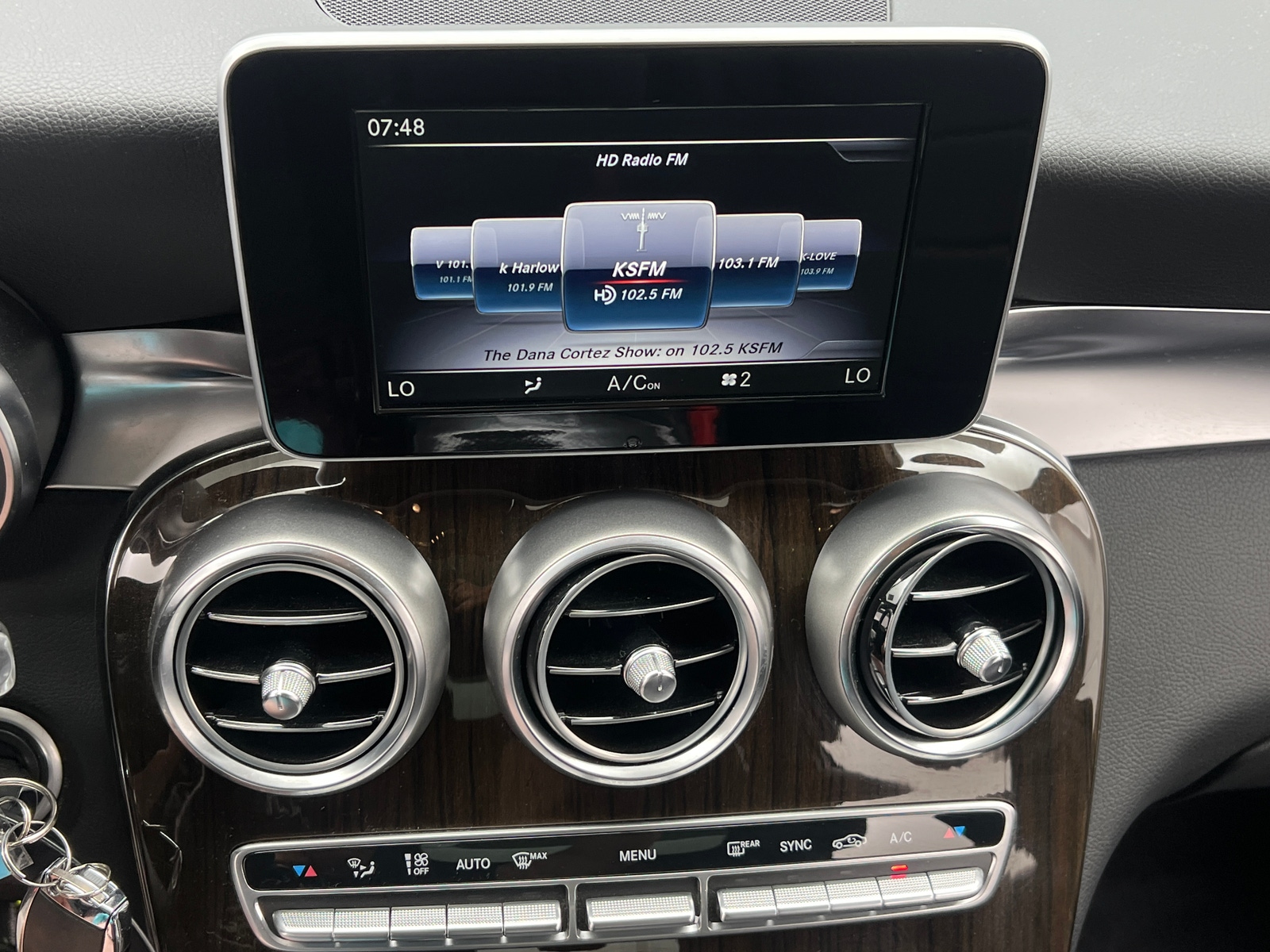 Thumbnail: 2019 Mercedes-Benz GLC - 3