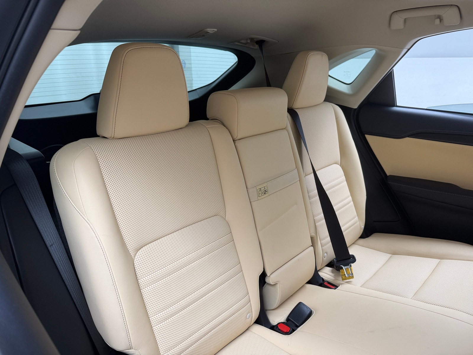 Thumbnail: 2015 Lexus NX - 5