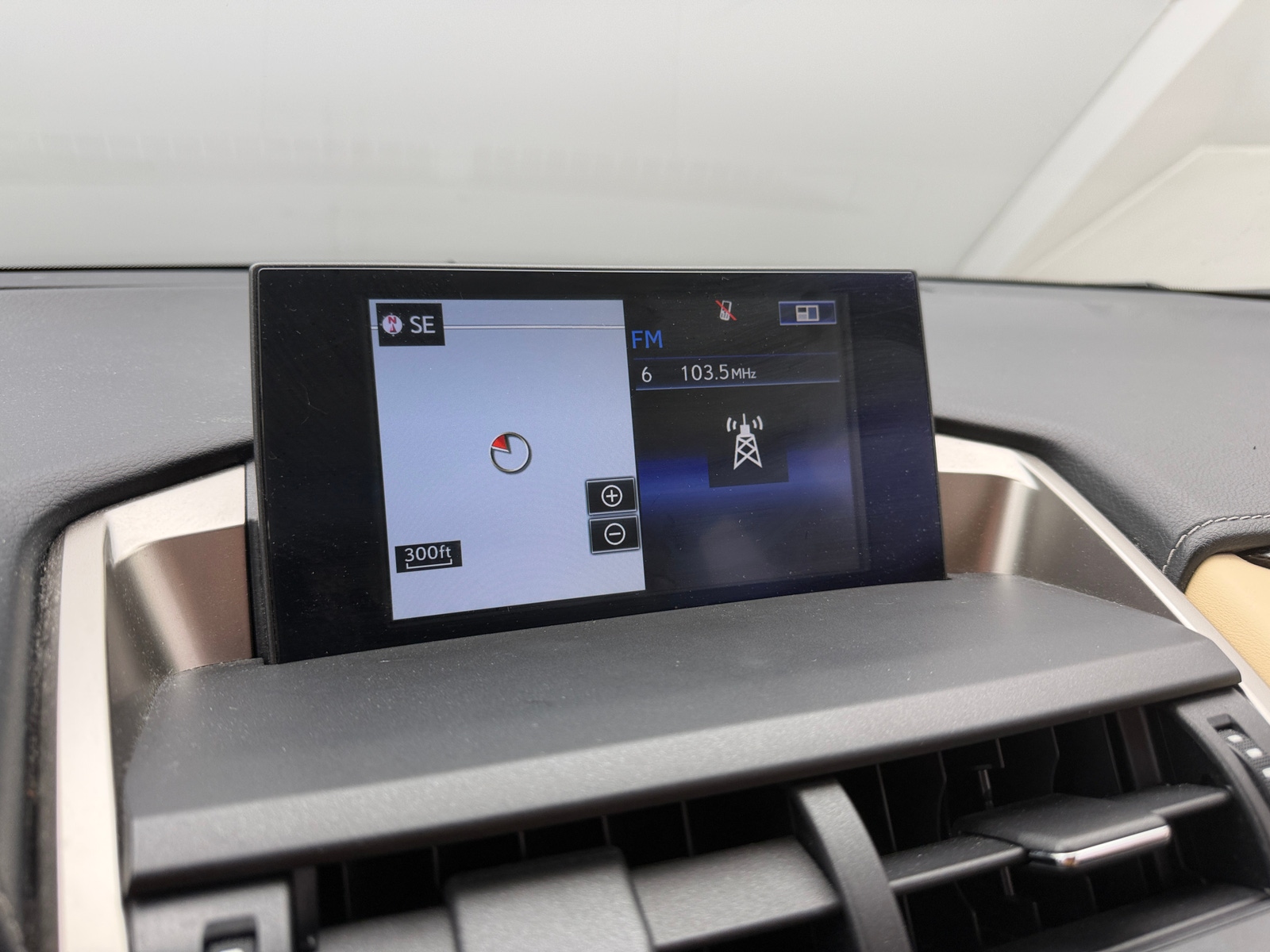 Thumbnail: 2015 Lexus NX - 3
