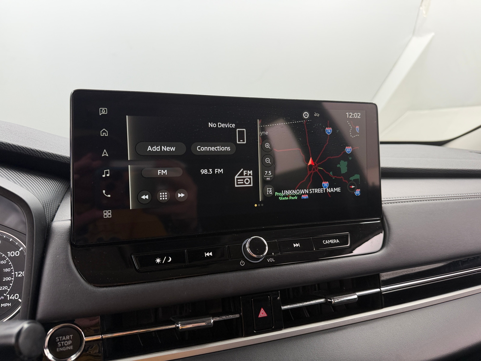 Thumbnail: 2025 Mitsubishi Outlander - 3