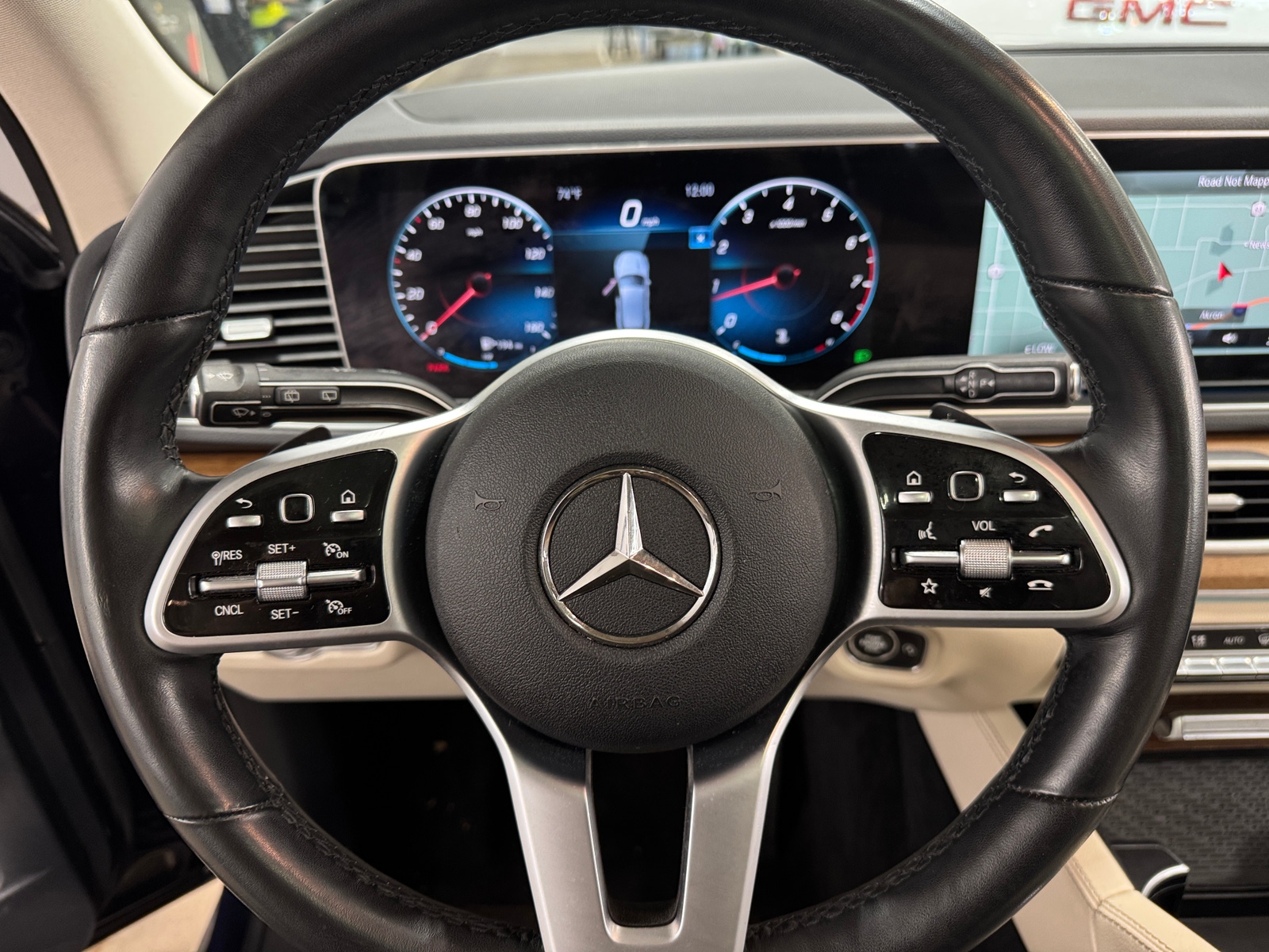 Thumbnail: 2021 Mercedes-Benz GLE - 4