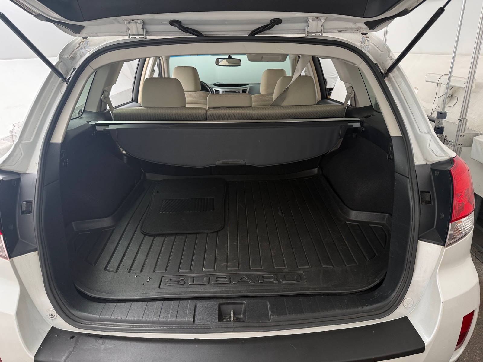 Thumbnail: 2012 Subaru Outback - 7