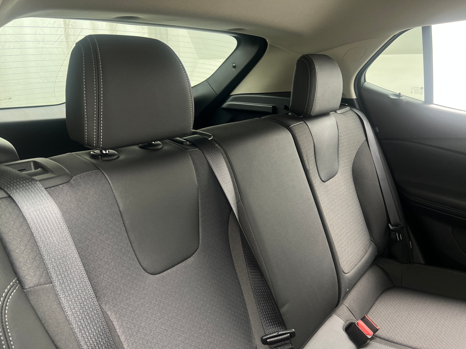 Thumbnail: 2025 Buick Encore GX - 5