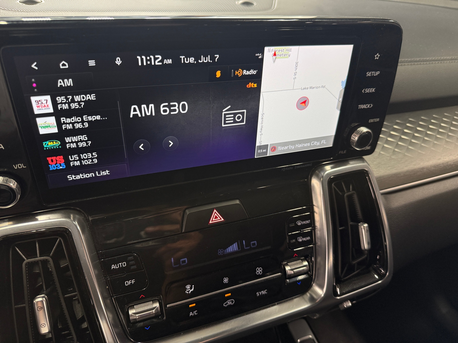 Thumbnail: 2023 Kia Sorento - 3