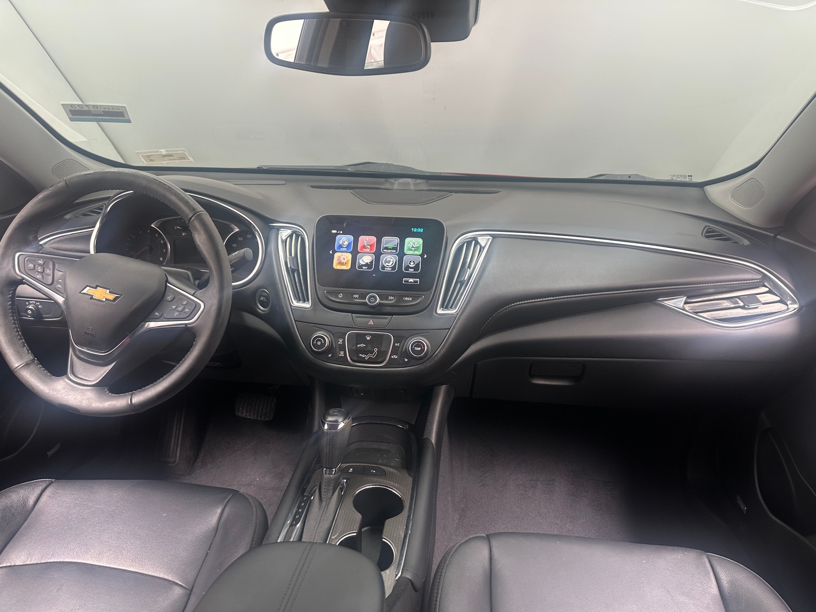 Thumbnail: 2018 Chevrolet Malibu - 3