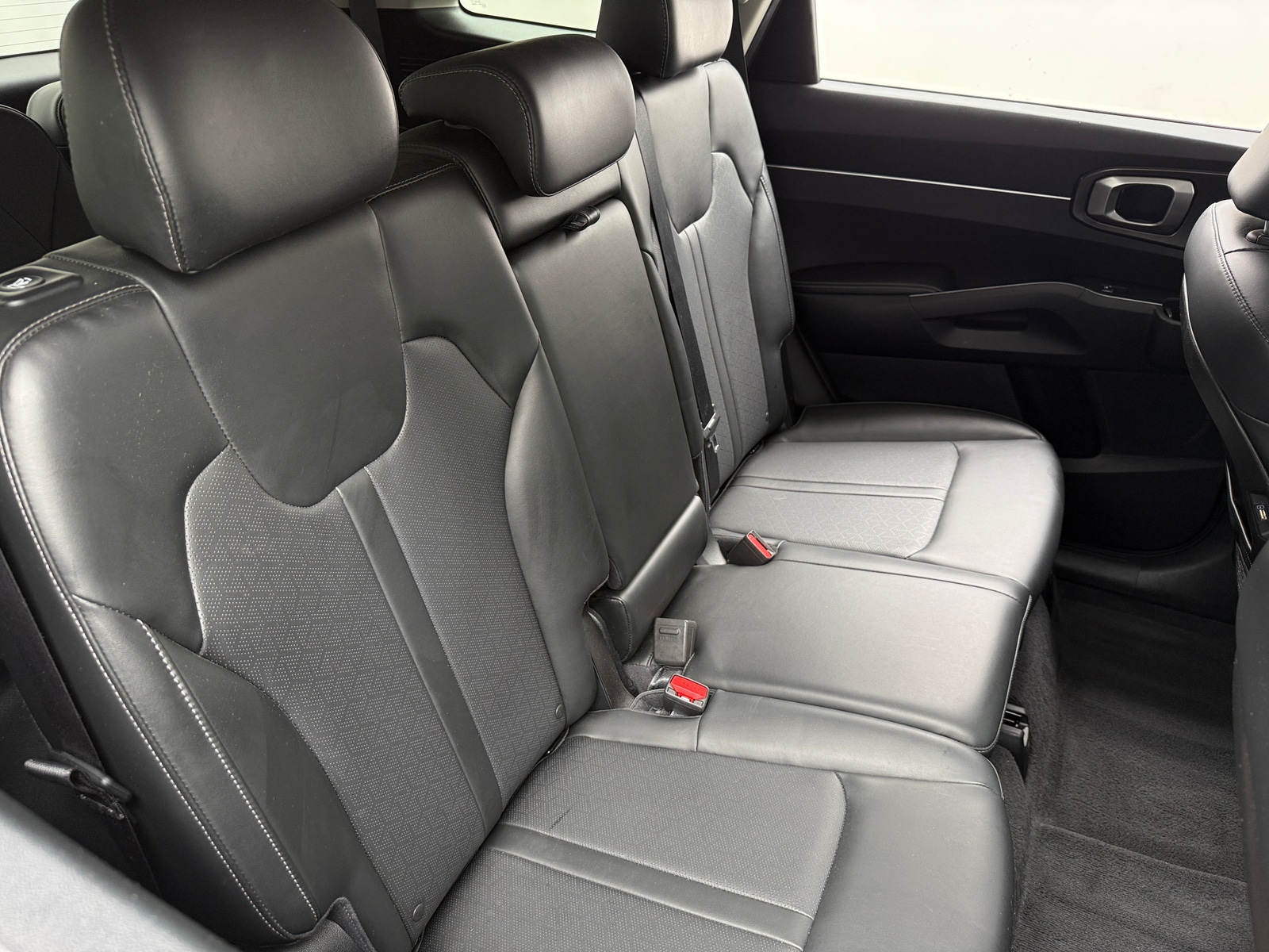 Thumbnail: 2021 Kia Sorento - 5