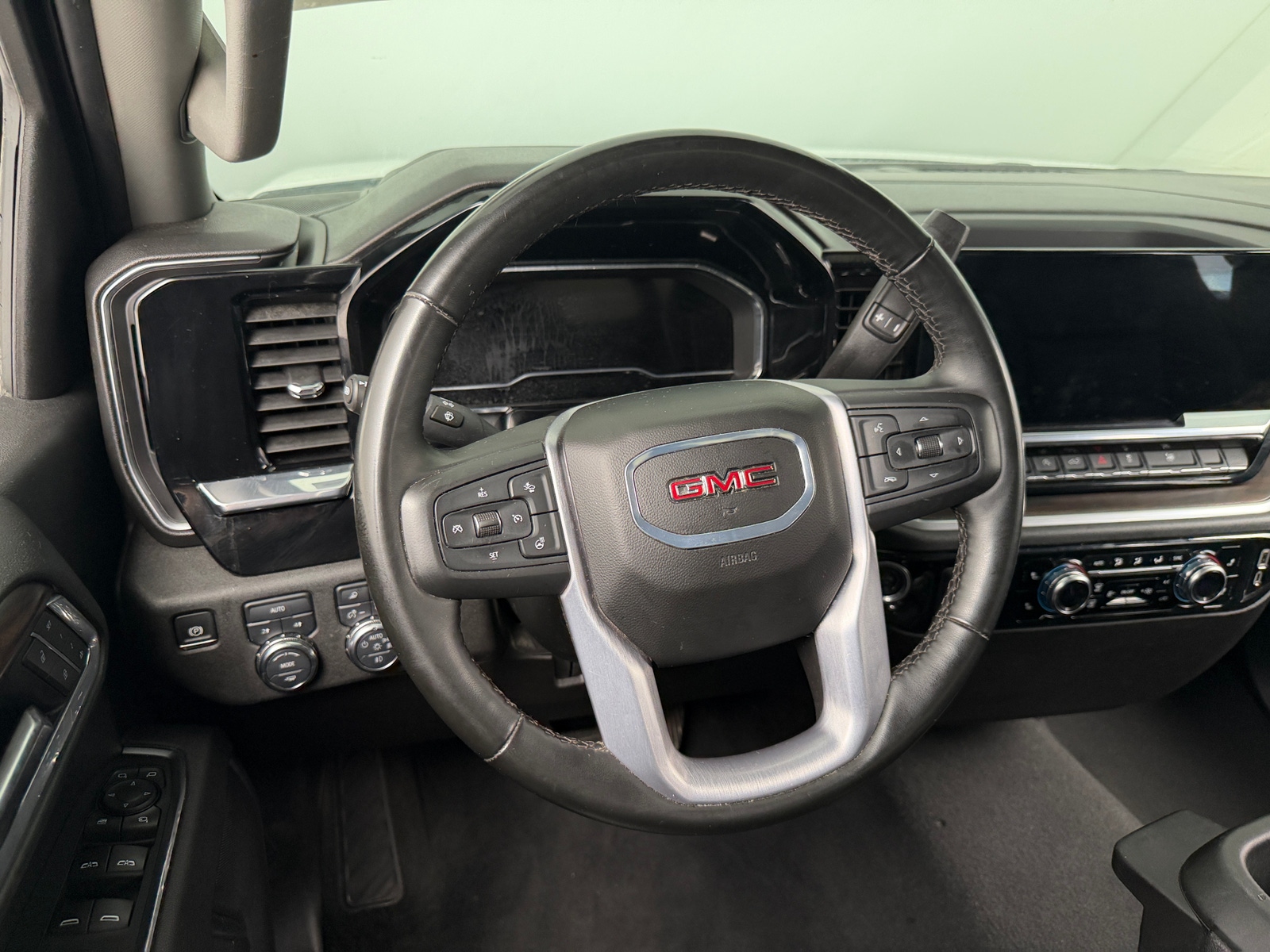 Thumbnail: 2025 GMC Sierra 1500 - 4