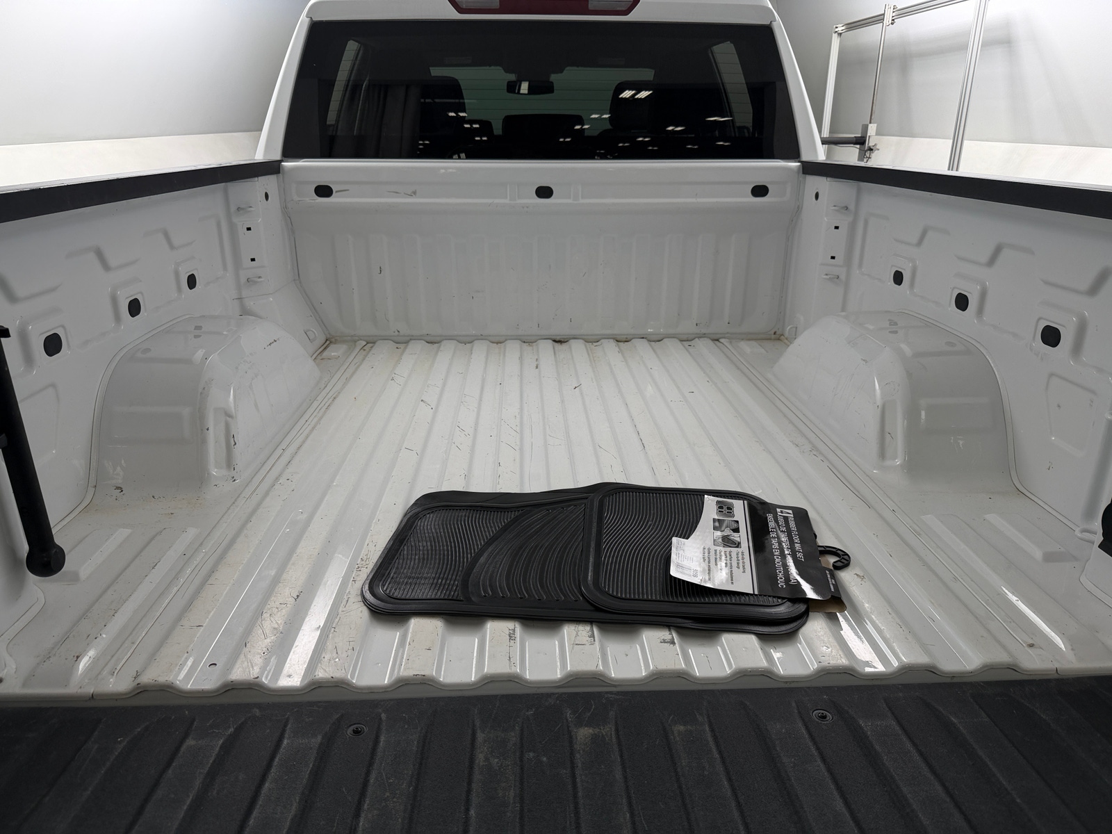 Thumbnail: 2025 GMC Sierra 1500 - 6