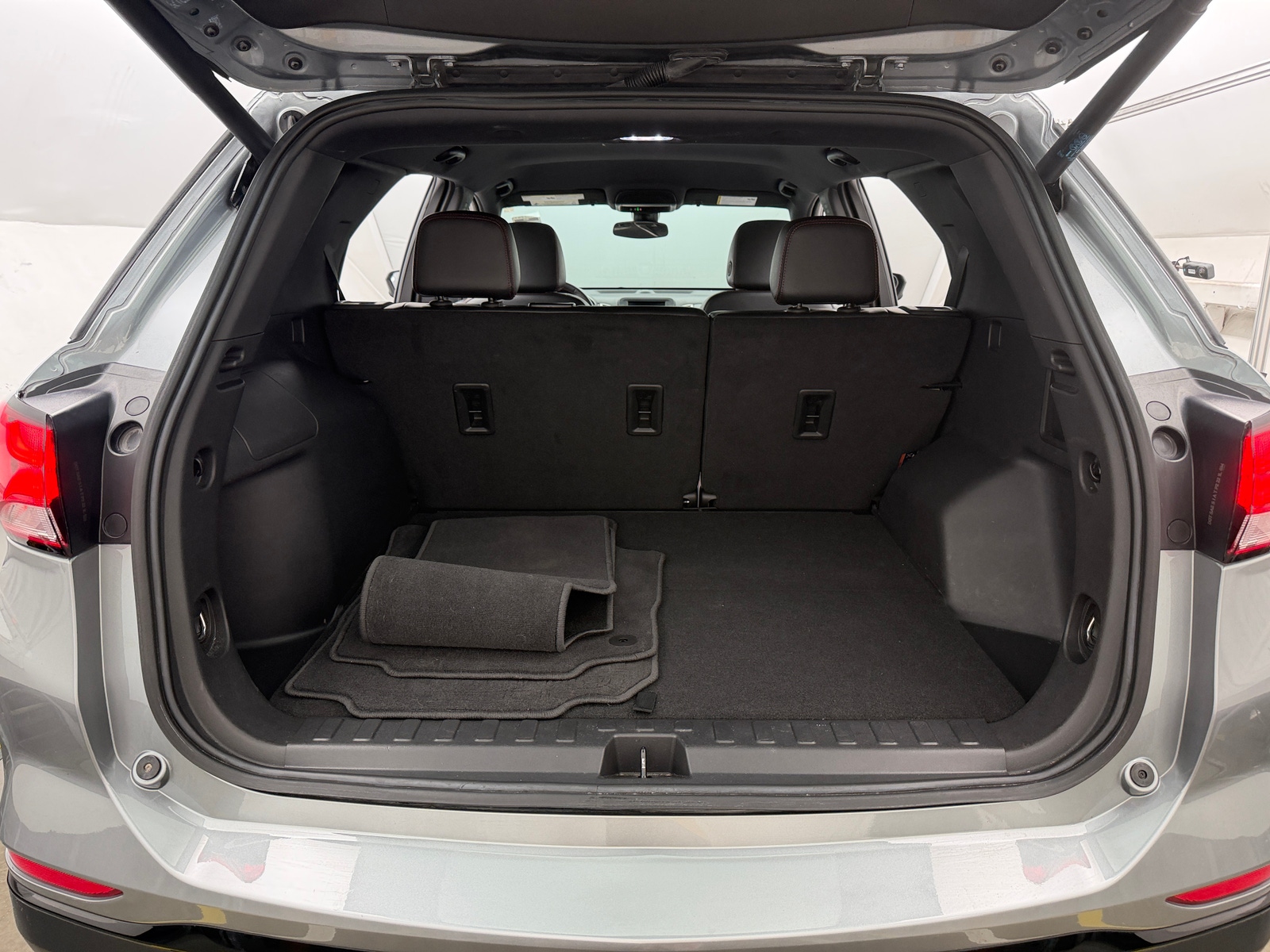 Thumbnail: 2024 Chevrolet Equinox - 7