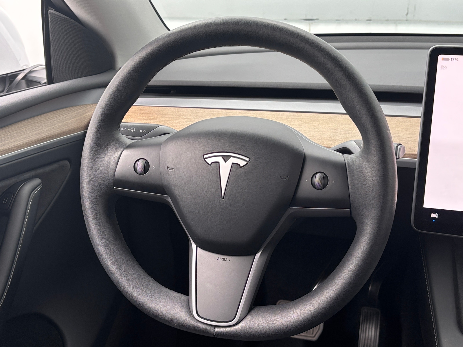 Thumbnail: 2023 Tesla Model Y - 4