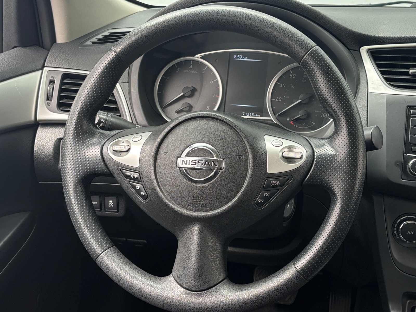 Thumbnail: 2018 Nissan Sentra - 5