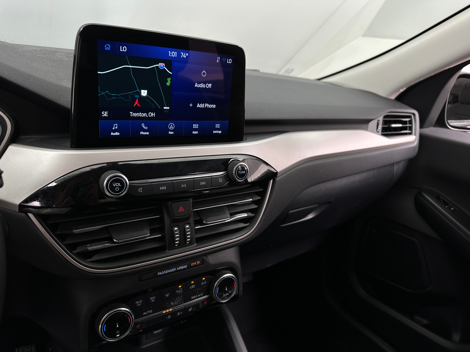 Thumbnail: 2022 Ford Escape - 4