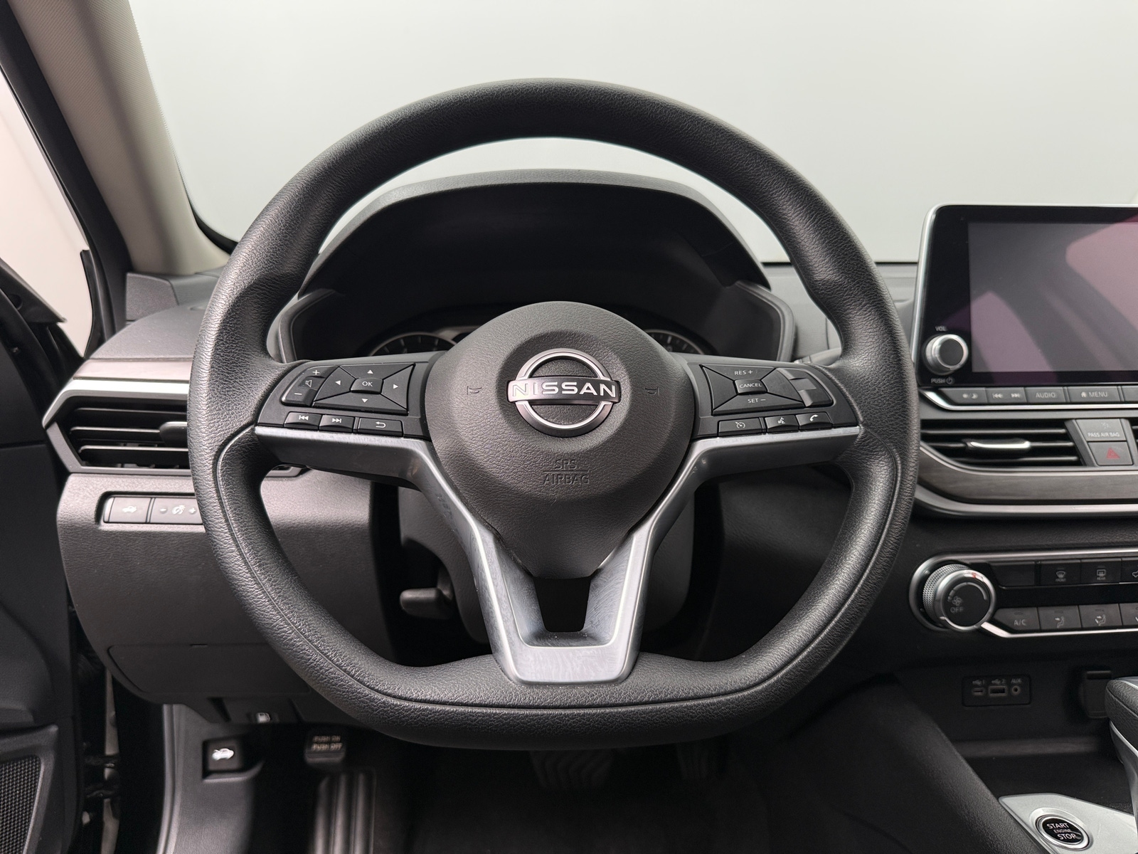 Thumbnail: 2025 Nissan Altima - 5