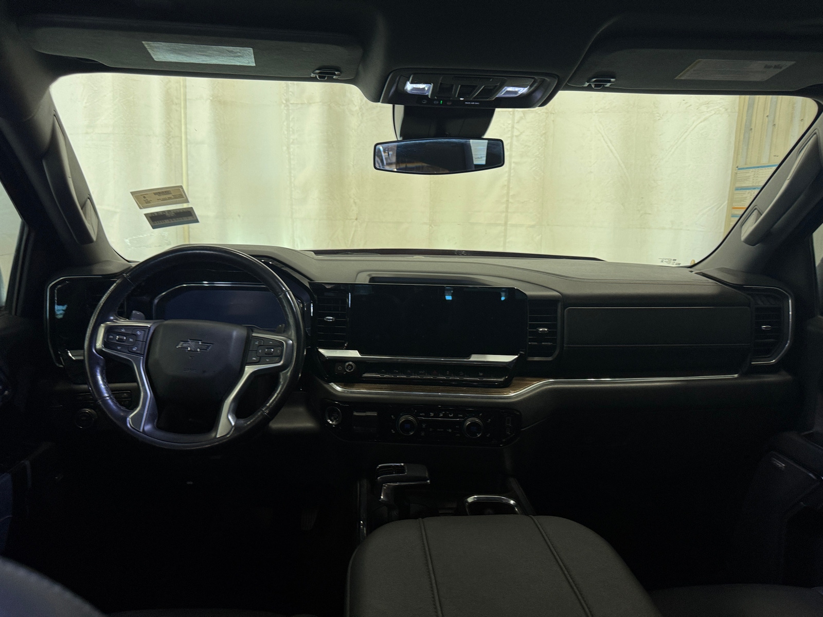 Thumbnail: 2023 Chevrolet Silverado 1500 - 3