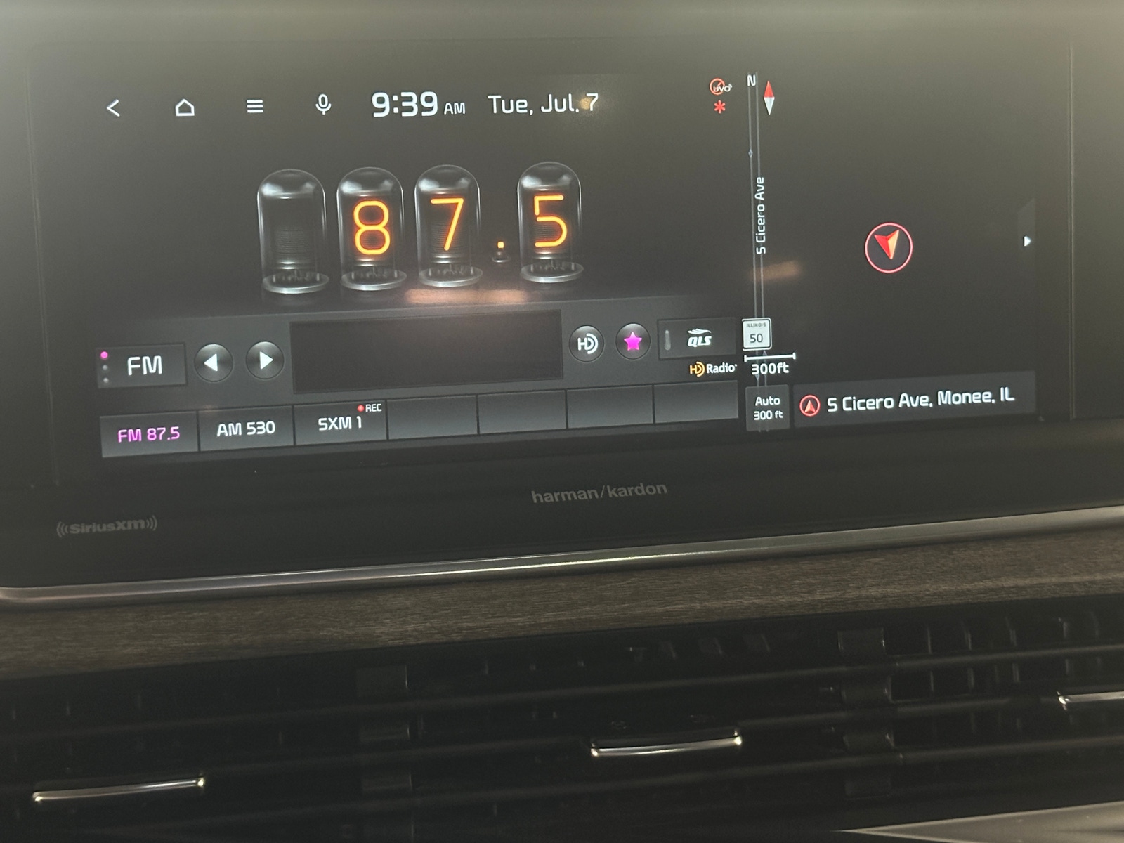 Thumbnail: 2022 Kia Telluride - 3
