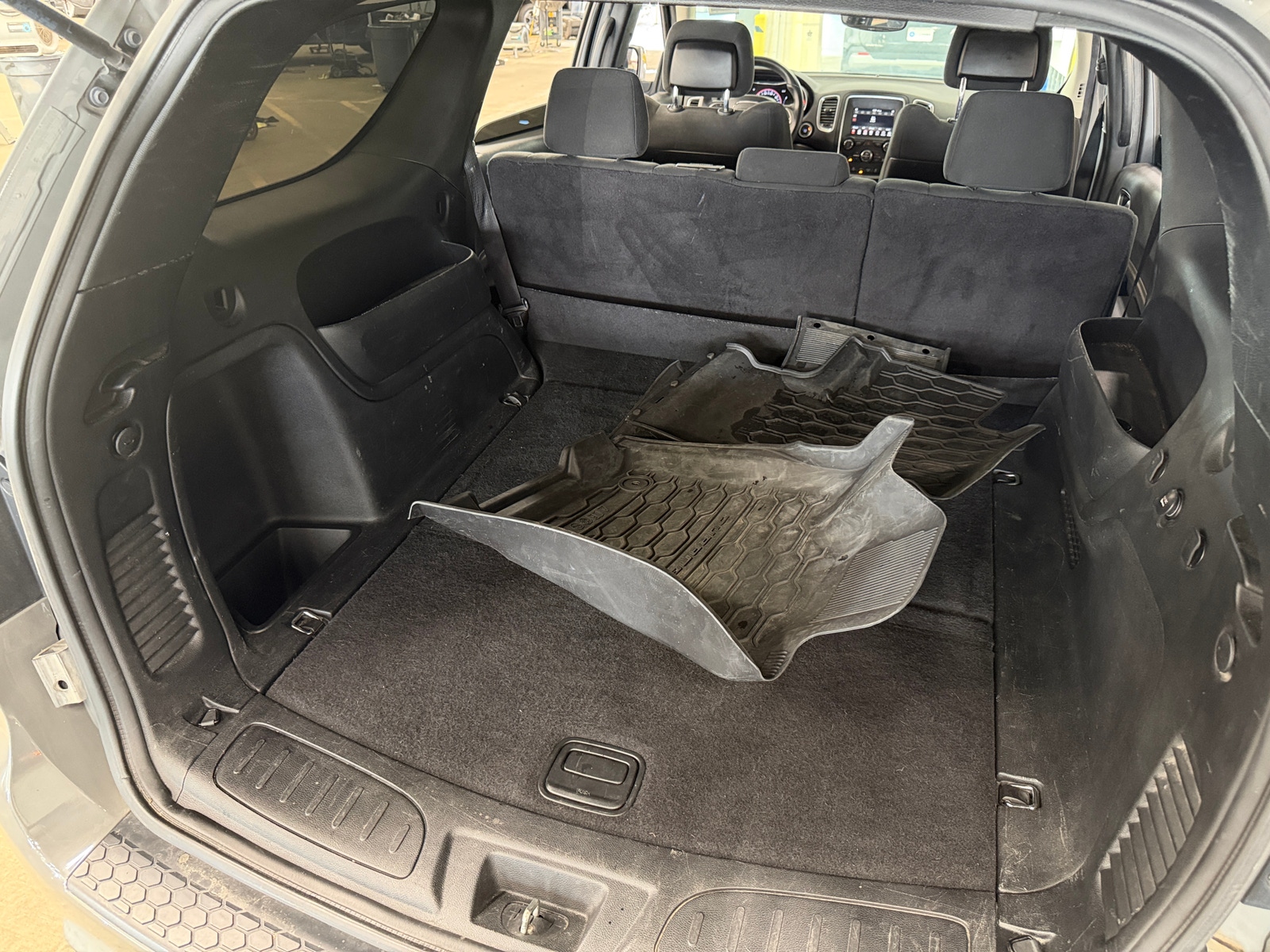 Thumbnail: 2019 Dodge Durango - 7