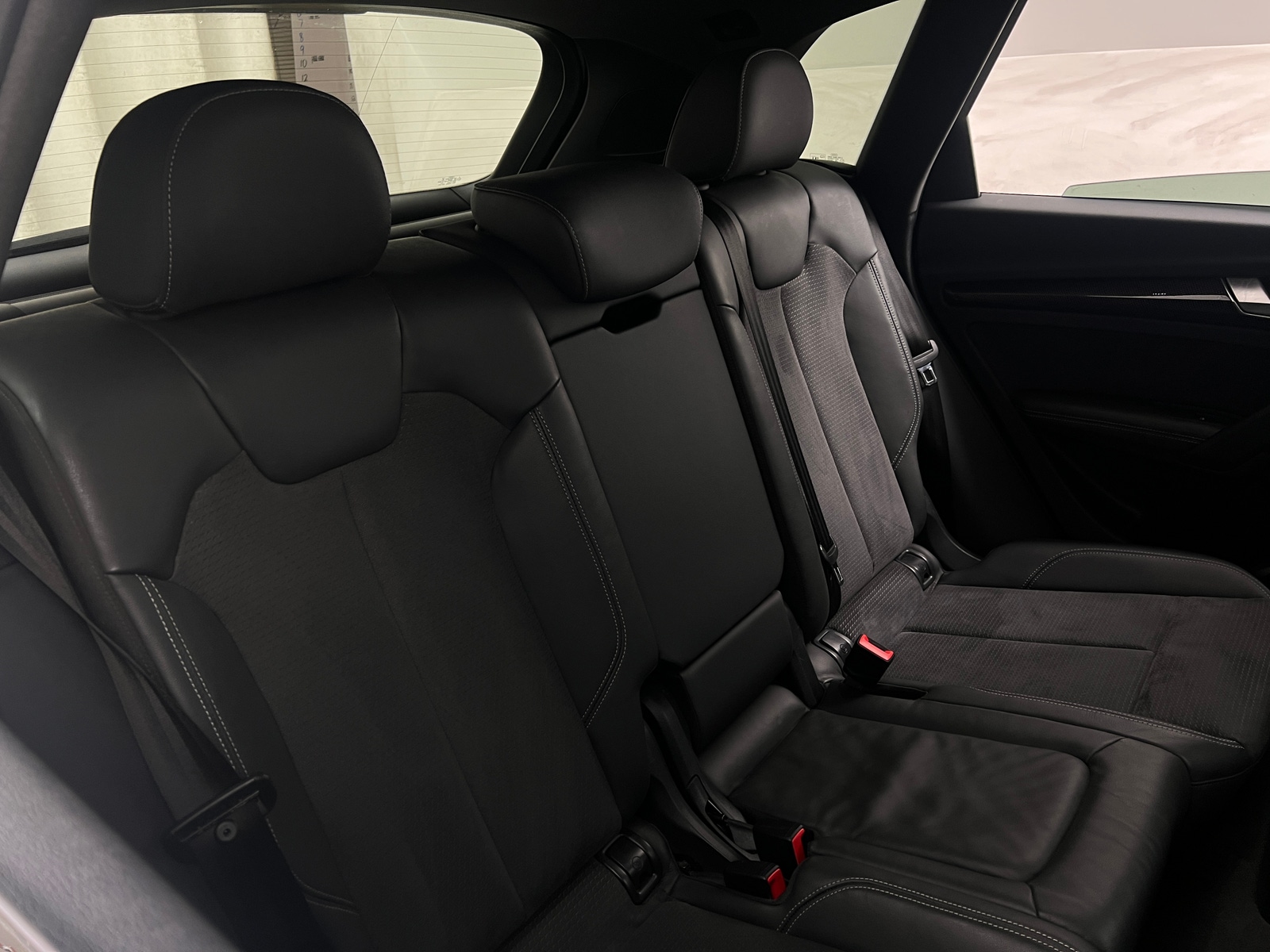 Thumbnail: 2022 Audi SQ5 - 5