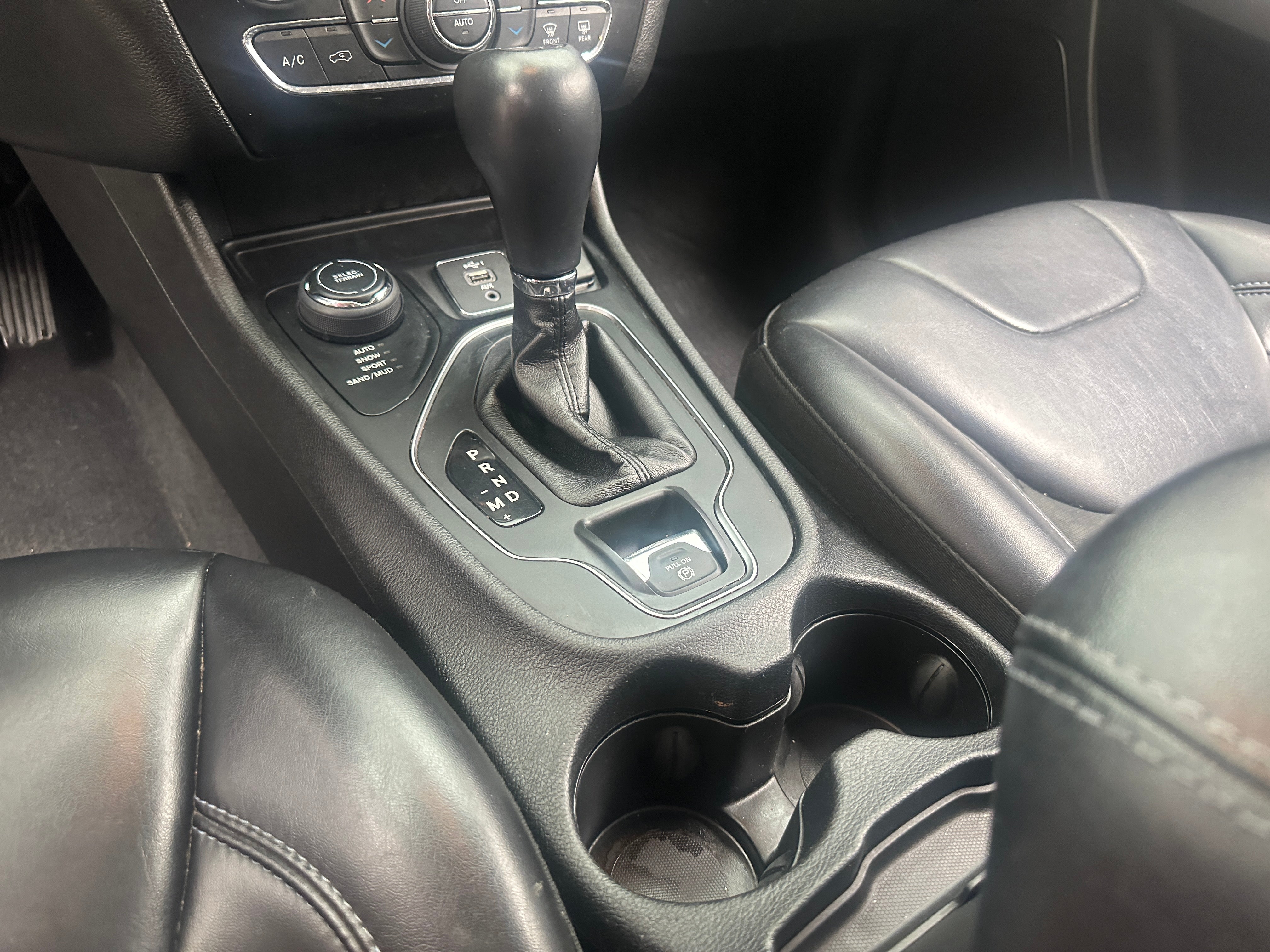 Used 2019 Jeep Cherokee Latitude Plus with VIN 1C4PJMLN2KD390802 for sale in South Chesterfield, VA