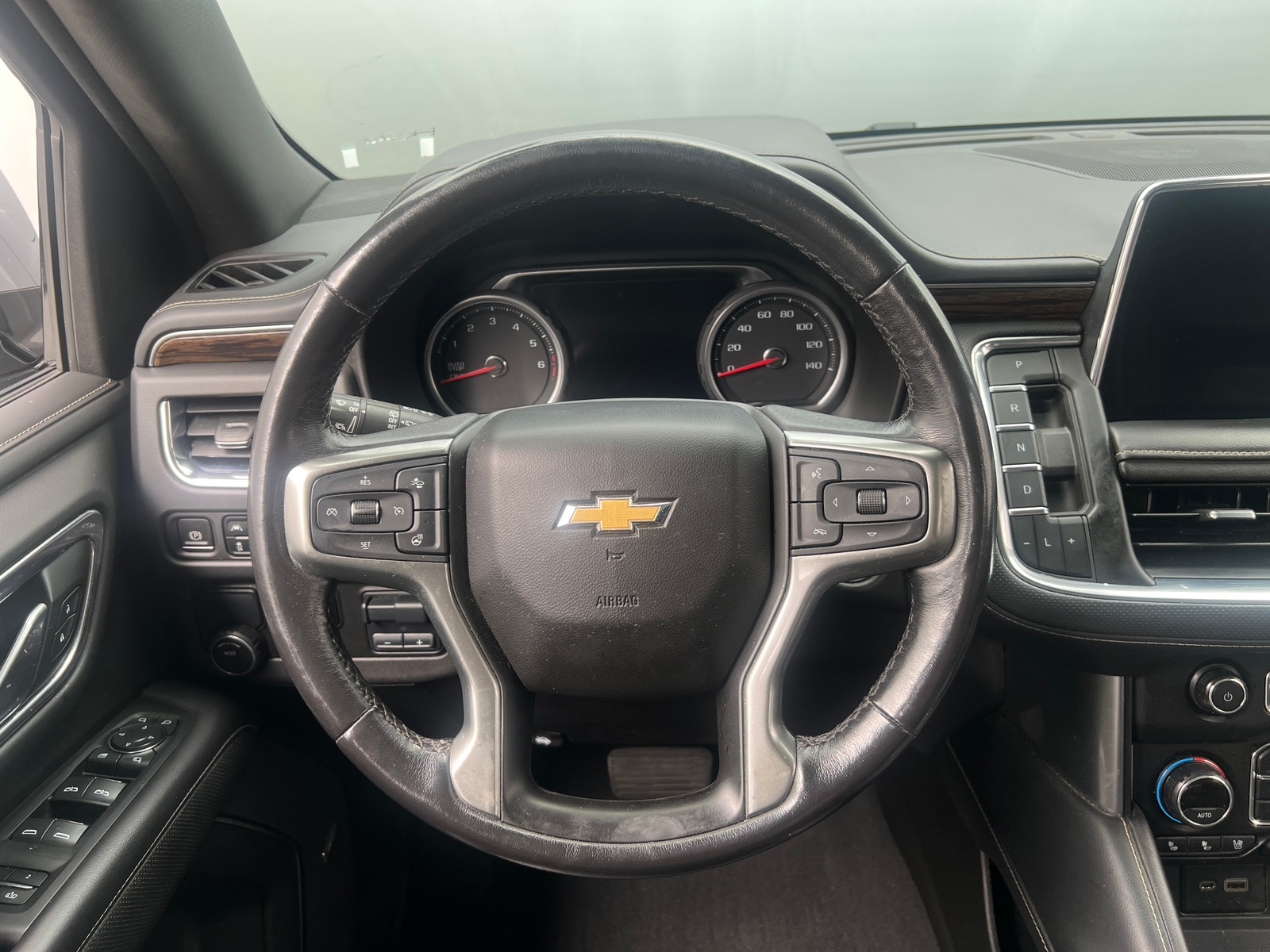 Thumbnail: 2021 Chevrolet Tahoe - 4
