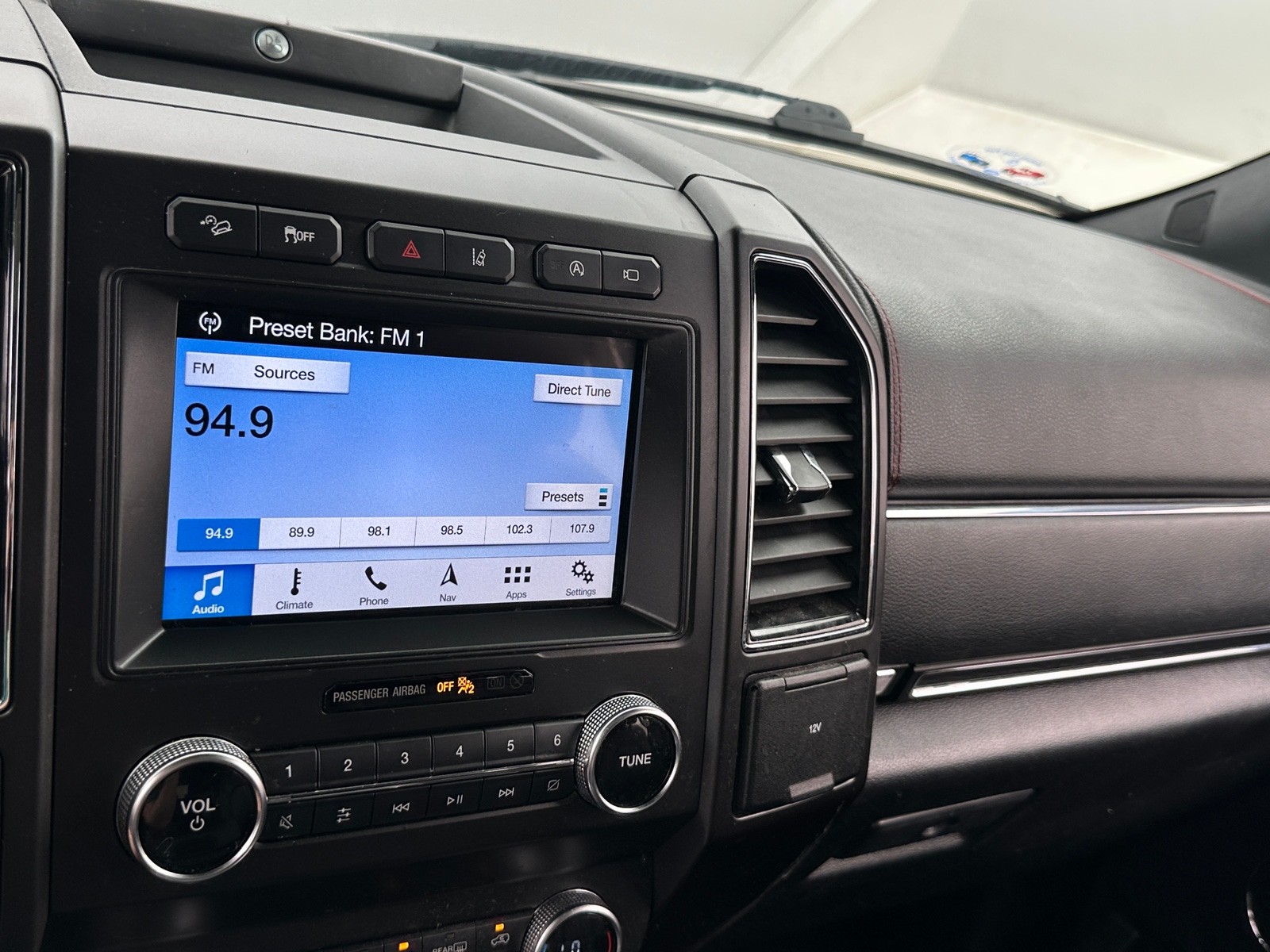 Thumbnail: 2019 Ford Expedition - 3