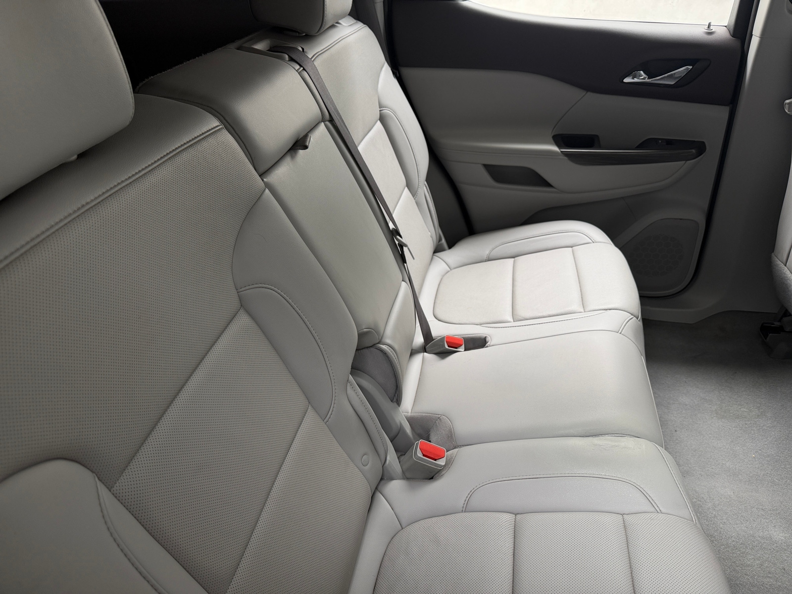Thumbnail: 2023 GMC Acadia - 5