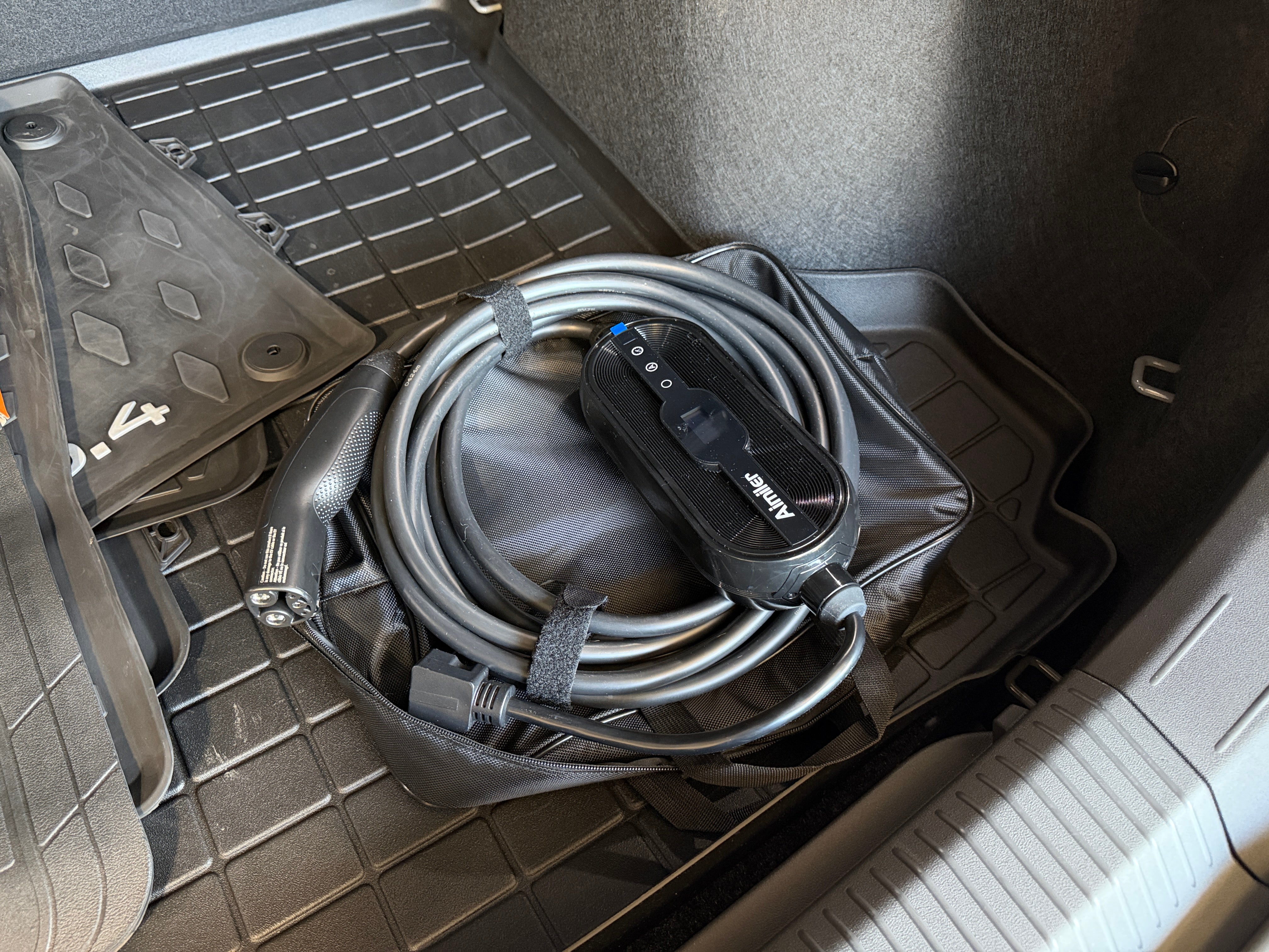 Used 2024 Volkswagen ID.4 STANDARD with VIN 1V2BMPE82RC010947 for sale in Auburn, WA