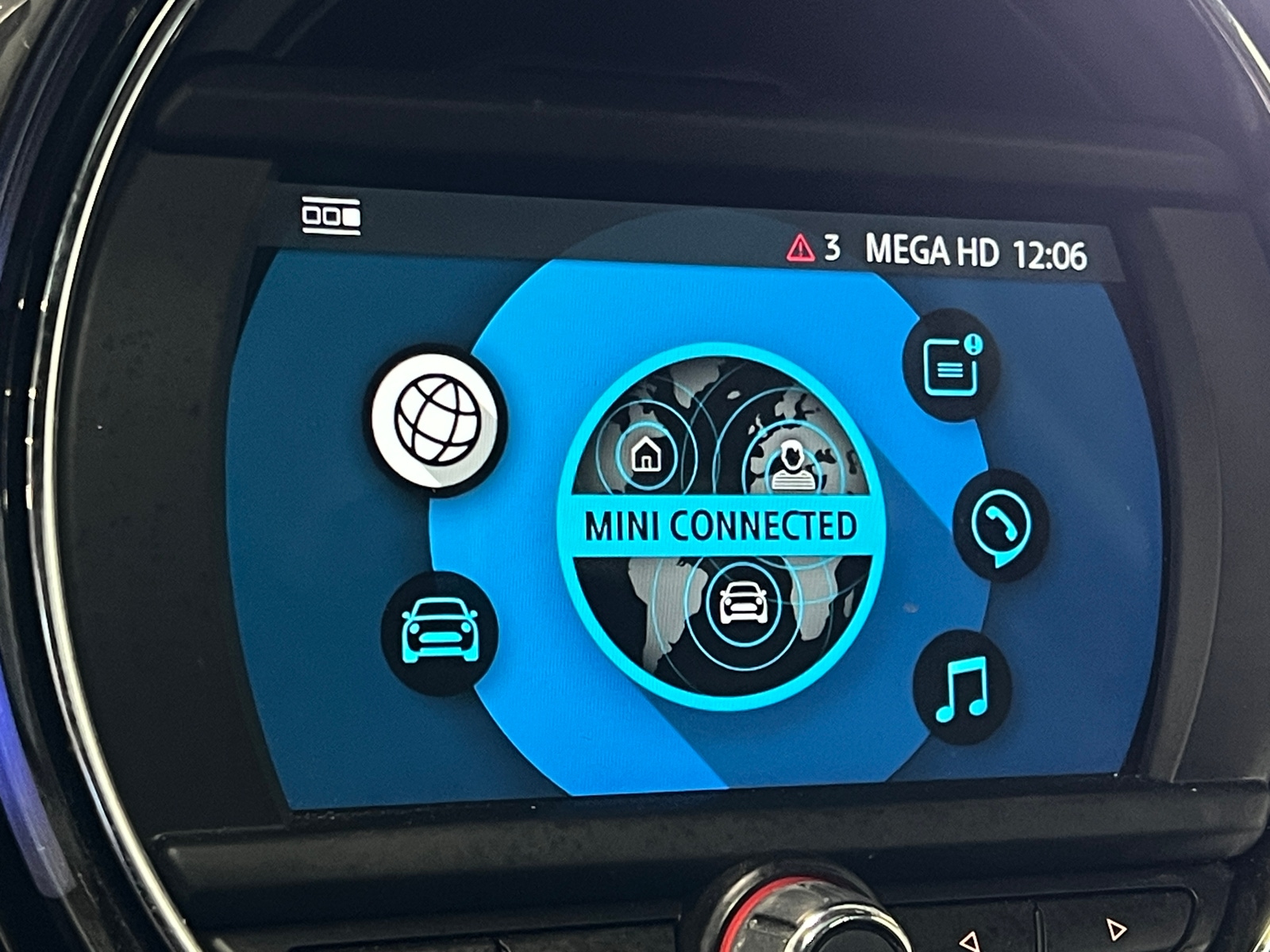 Thumbnail: 2019 MINI Cooper Countryman - 3