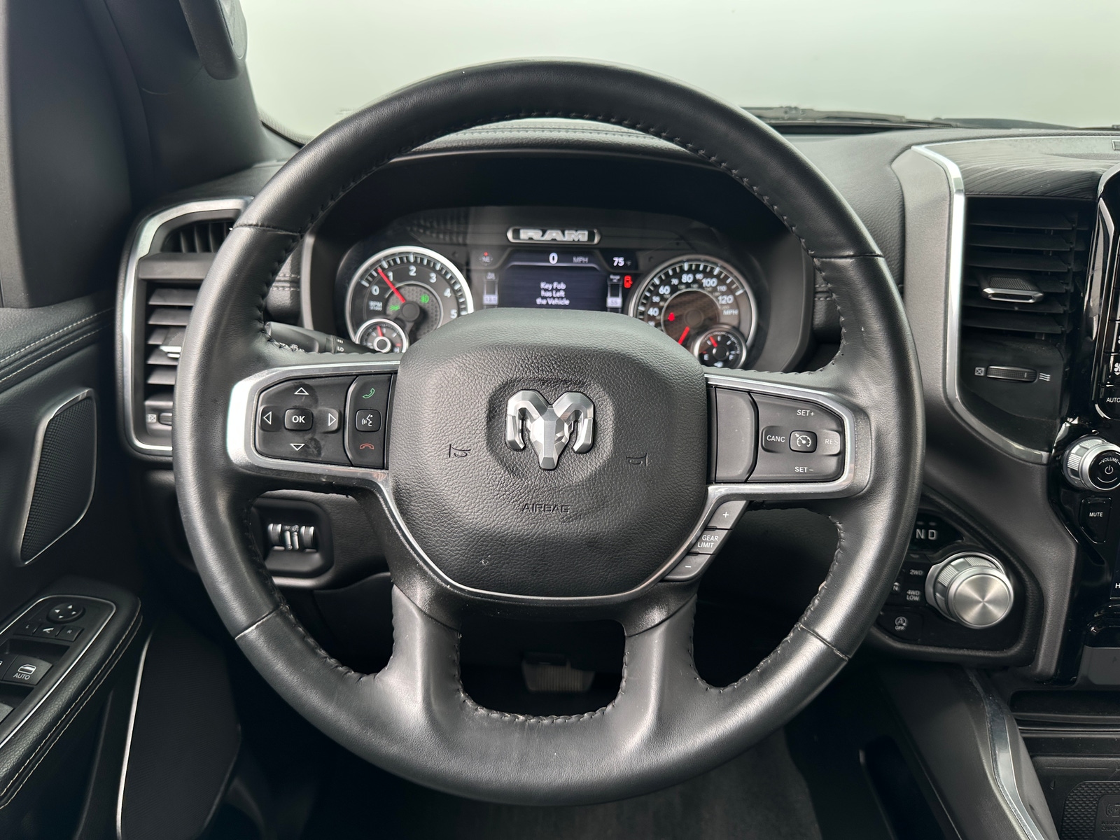 Thumbnail: 2023 RAM 1500 - 4
