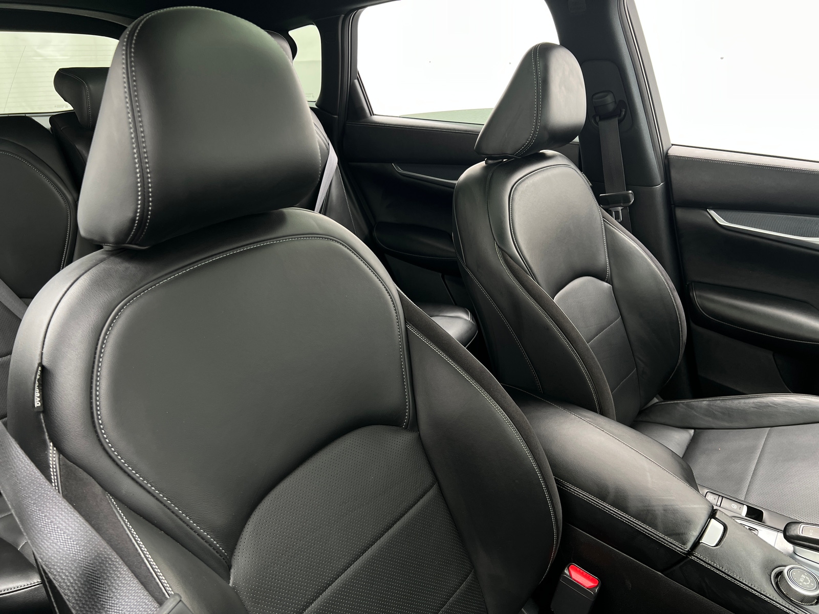 Thumbnail: 2023 INFINITI QX50 - 2