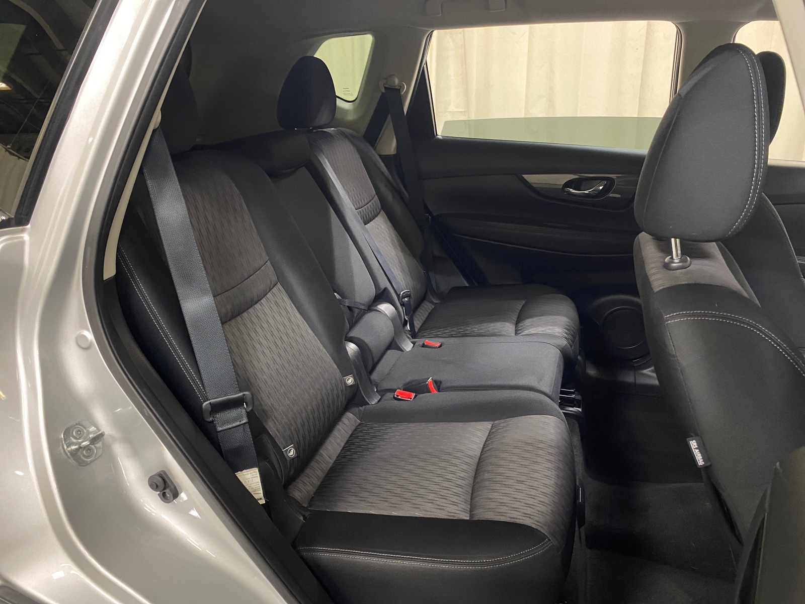 Thumbnail: 2018 Nissan Rogue - 6