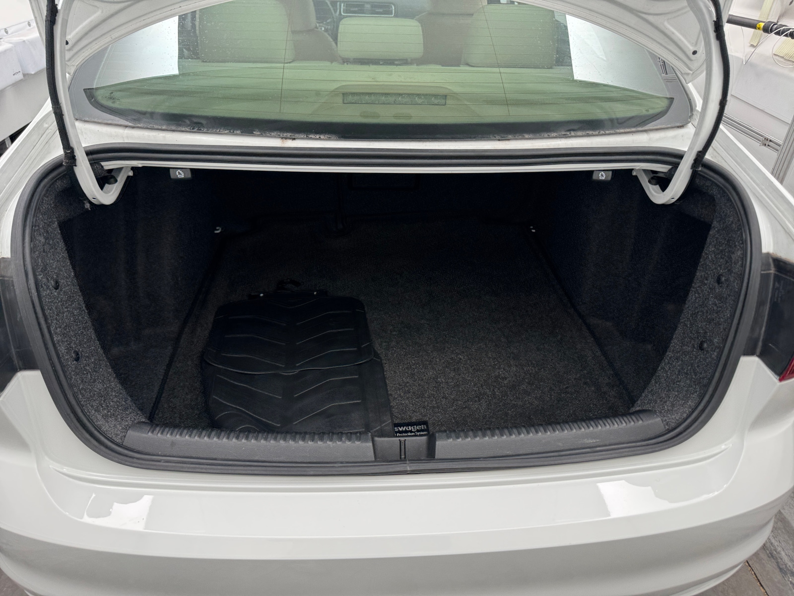 Thumbnail: 2016 Volkswagen Jetta - 7