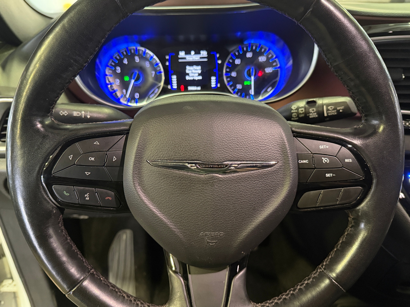 Thumbnail: 2019 Chrysler Pacifica - 4