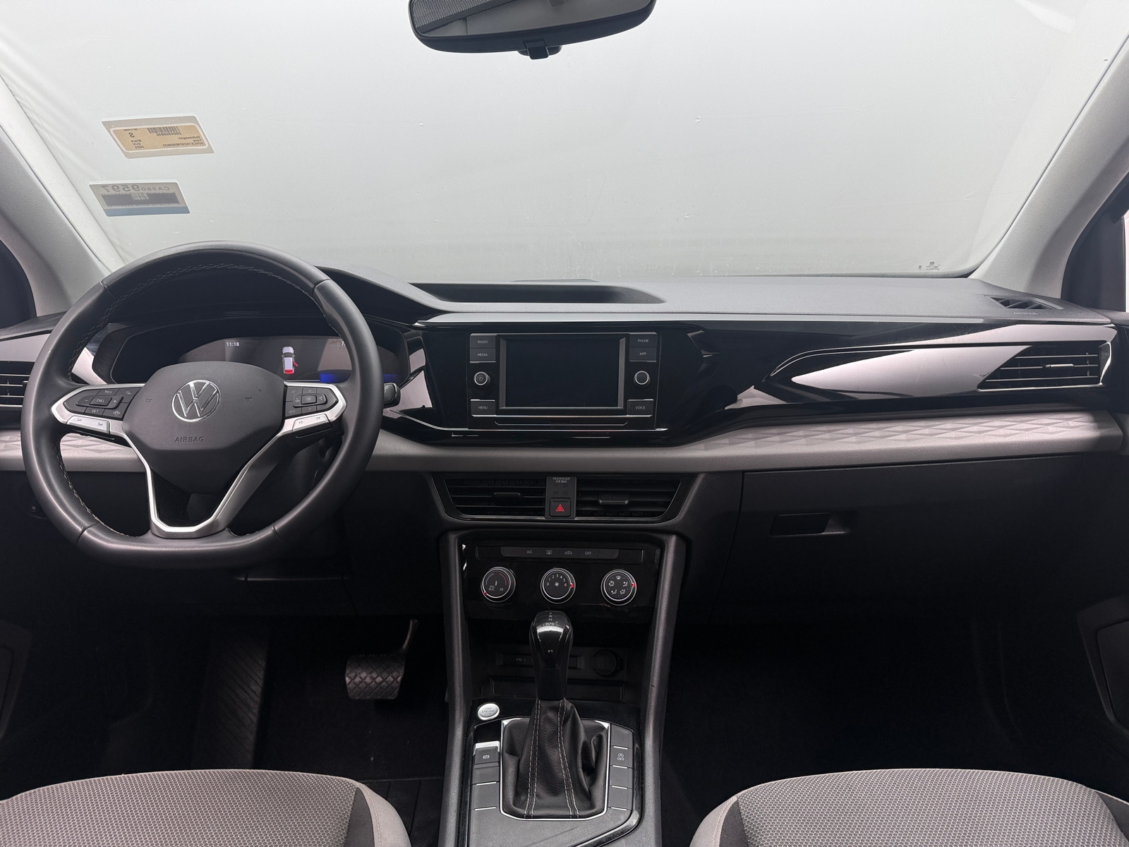 Thumbnail: 2023 Volkswagen Taos - 3