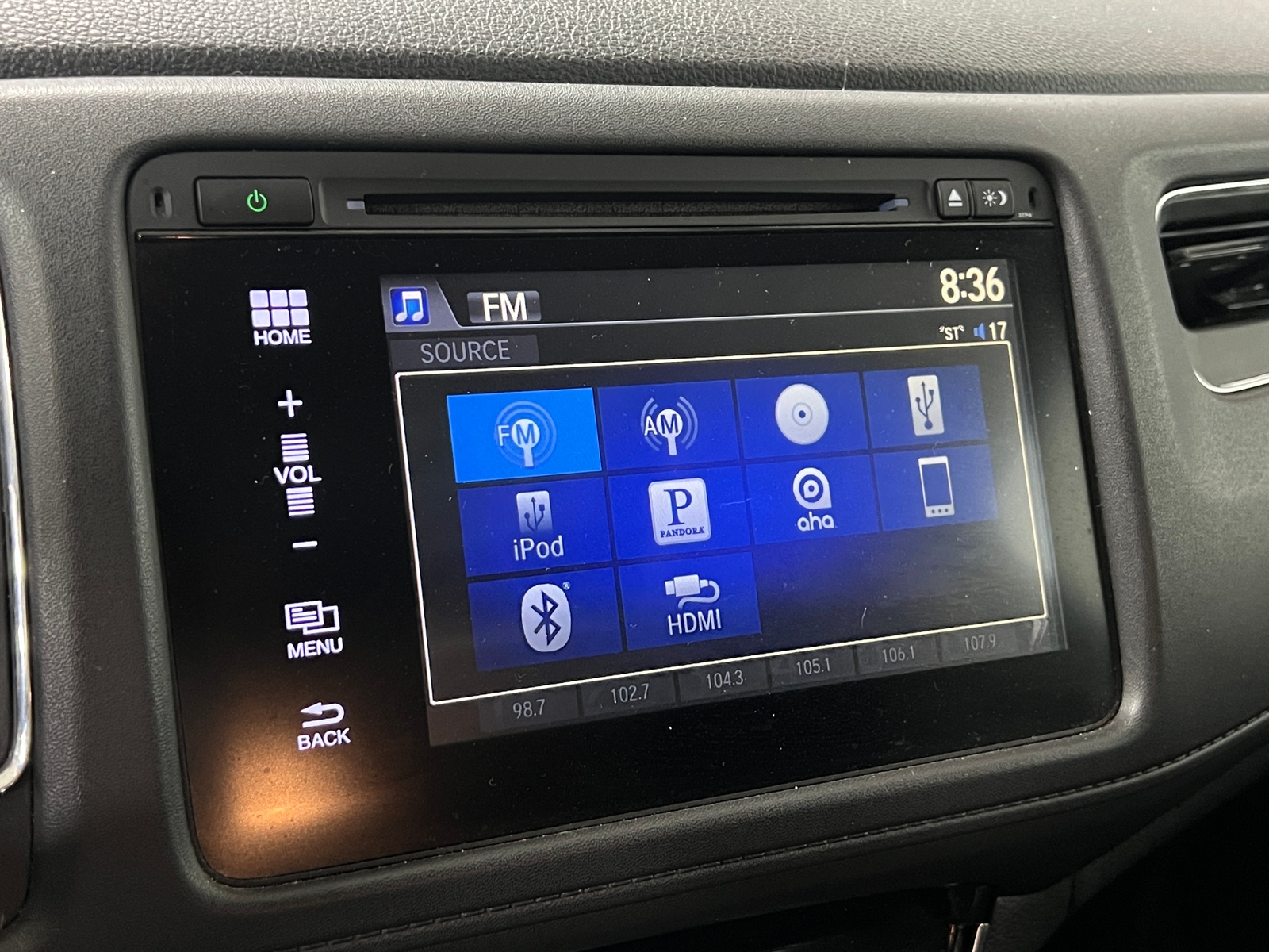 Thumbnail: 2017 Honda HR-V - 4
