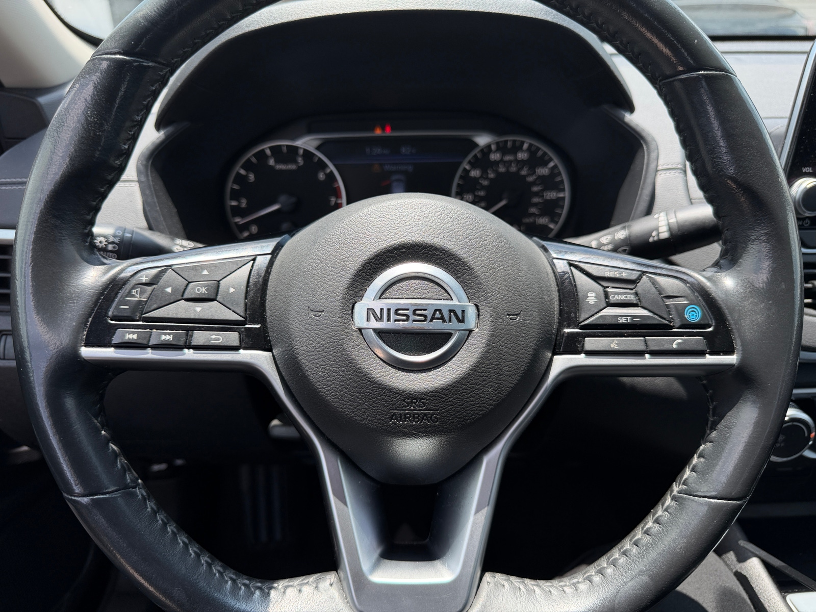 Thumbnail: 2022 Nissan Altima - 5