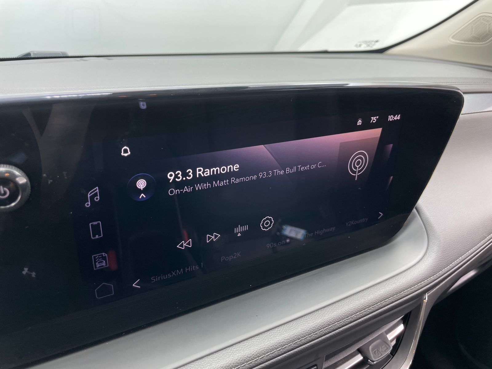 Thumbnail: 2025 Buick Encore GX - 4