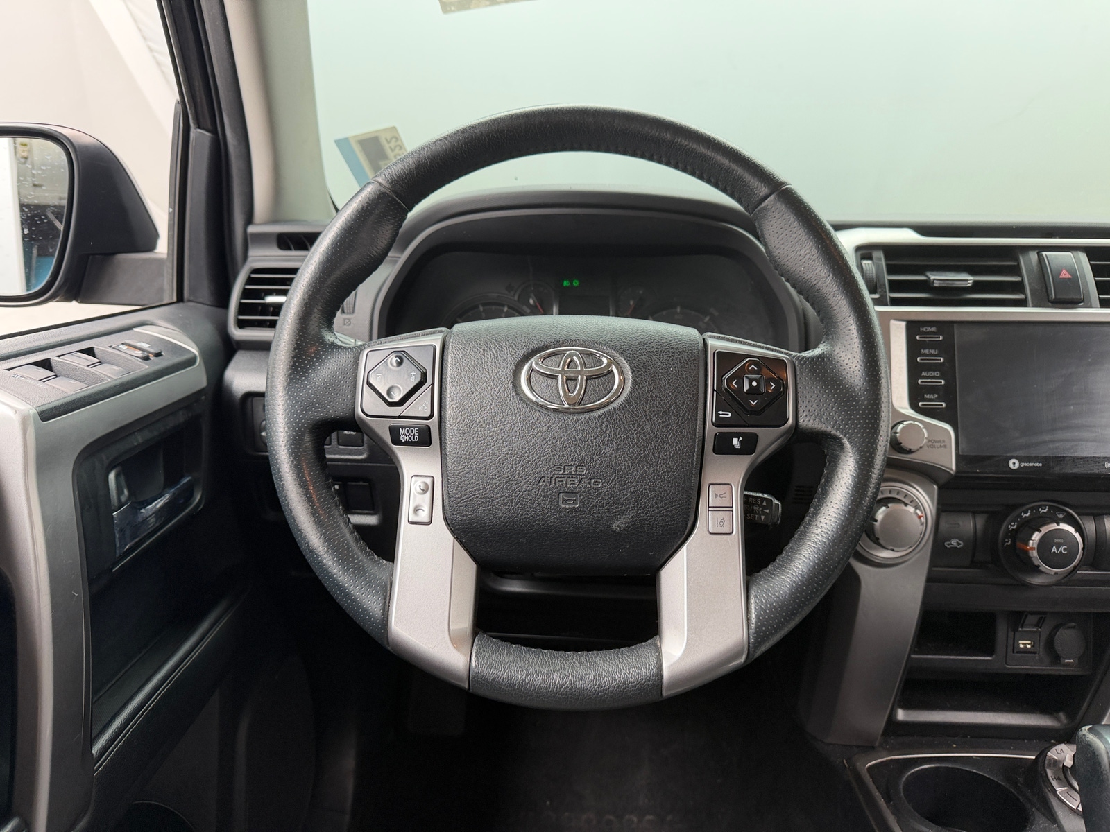 Thumbnail: 2020 Toyota 4Runner - 5