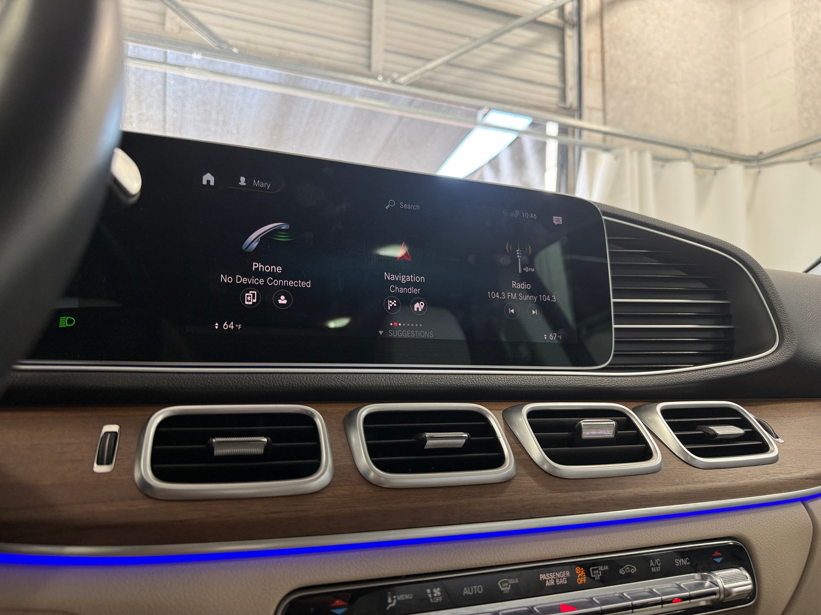 Thumbnail: 2023 Mercedes-Benz GLE - 3