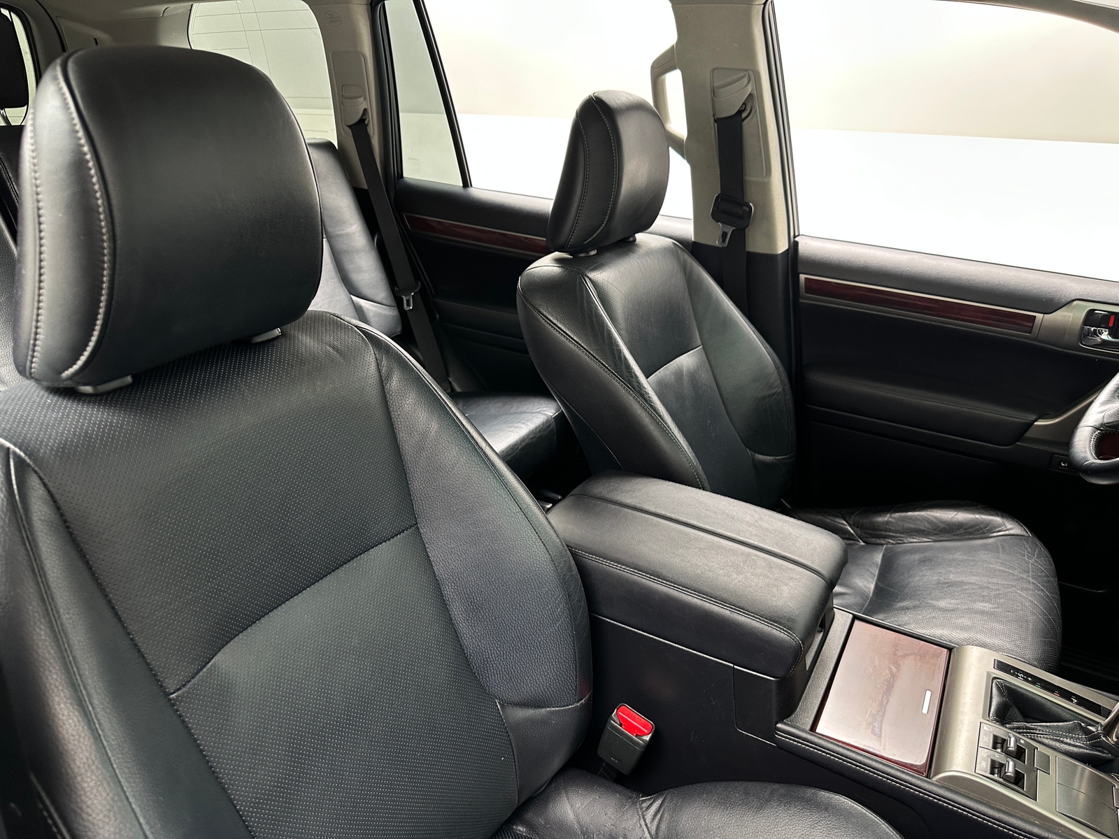 Thumbnail: 2011 Lexus GX - 2