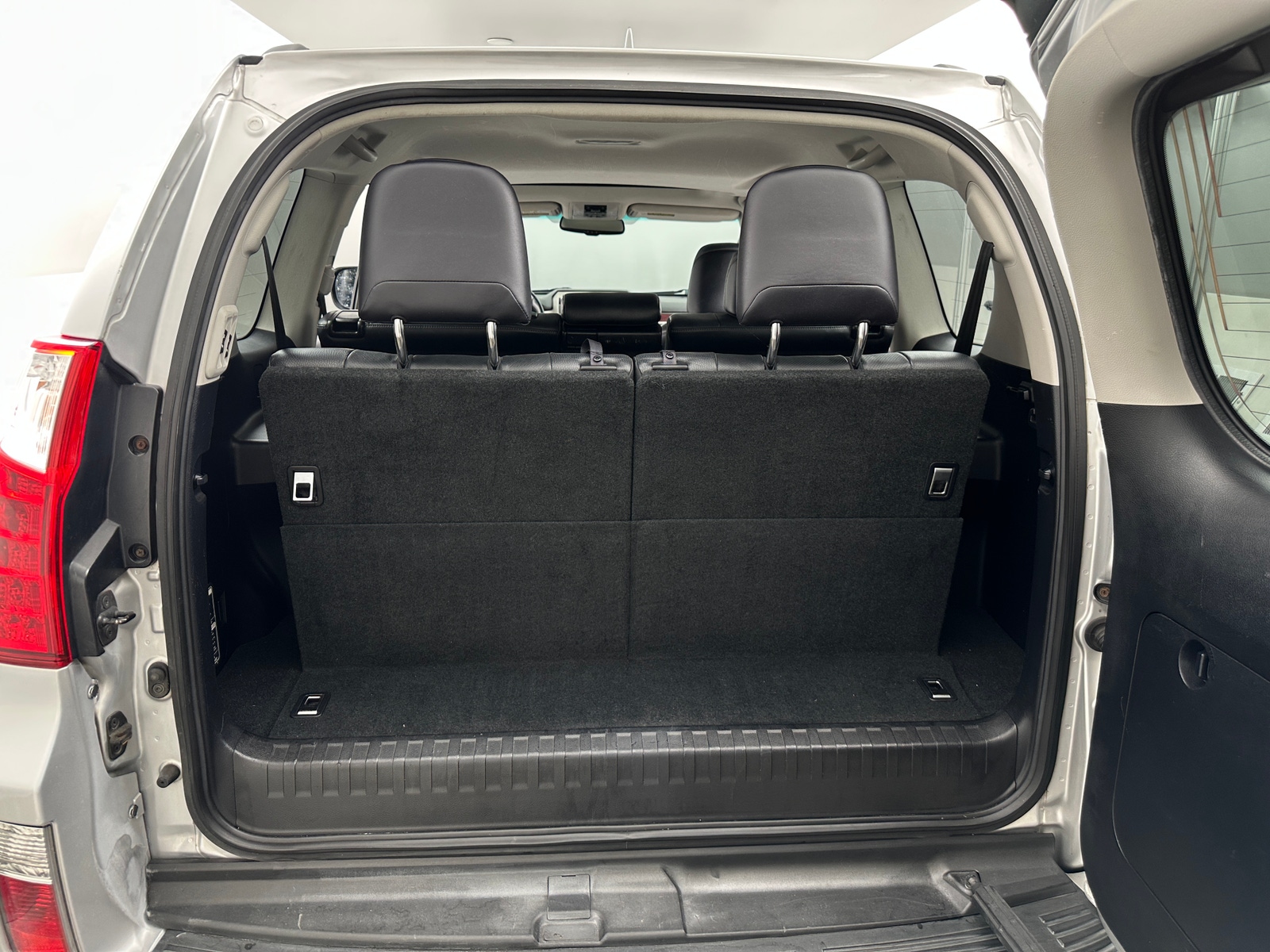 Thumbnail: 2011 Lexus GX - 7