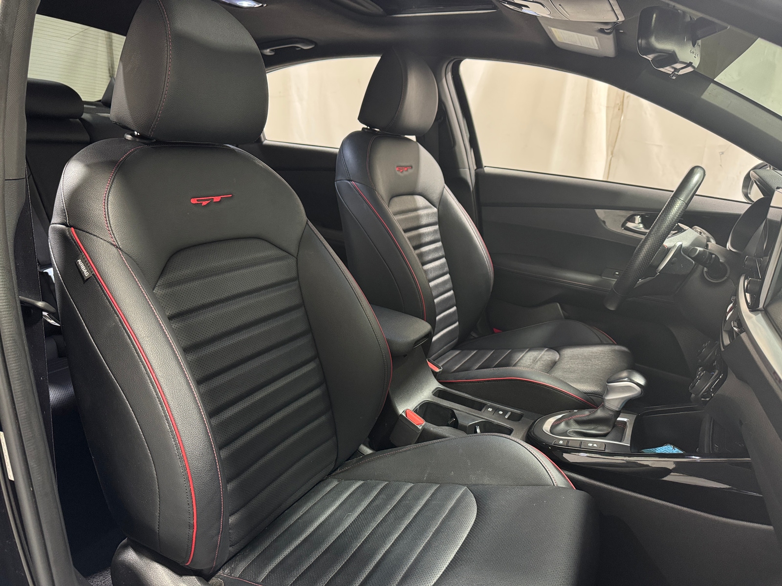 Thumbnail: 2023 Kia Forte - 2
