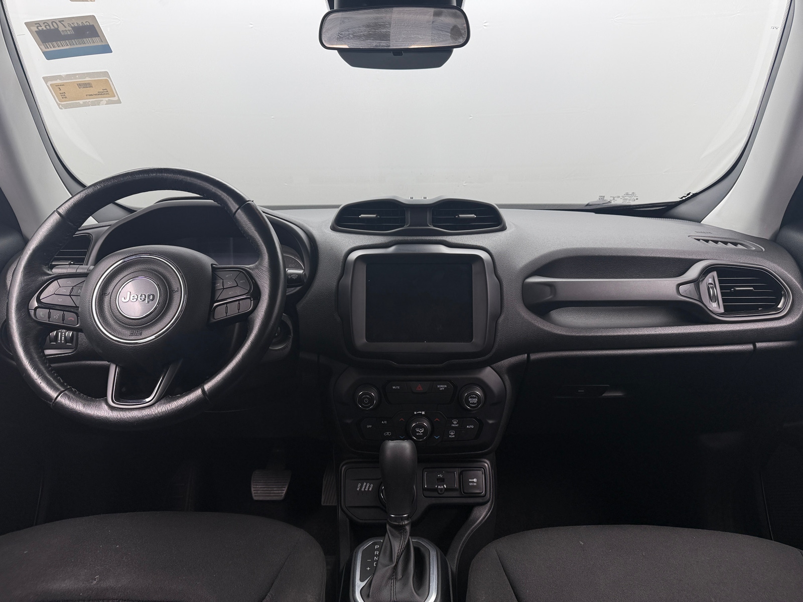 Thumbnail: 2019 Jeep Renegade - 3
