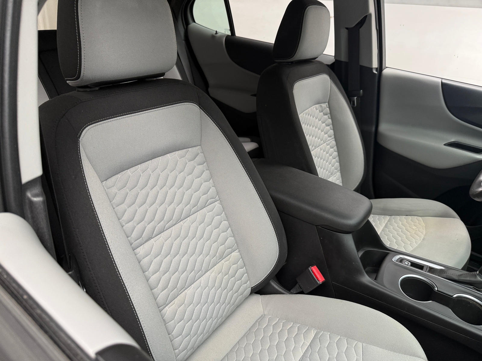 Thumbnail: 2018 Chevrolet Equinox - 2