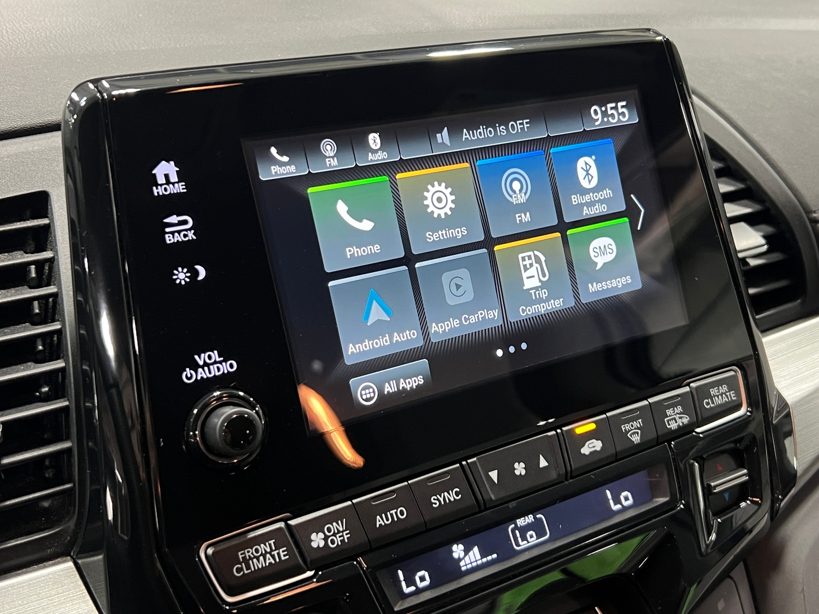 Thumbnail: 2019 Honda Odyssey - 4