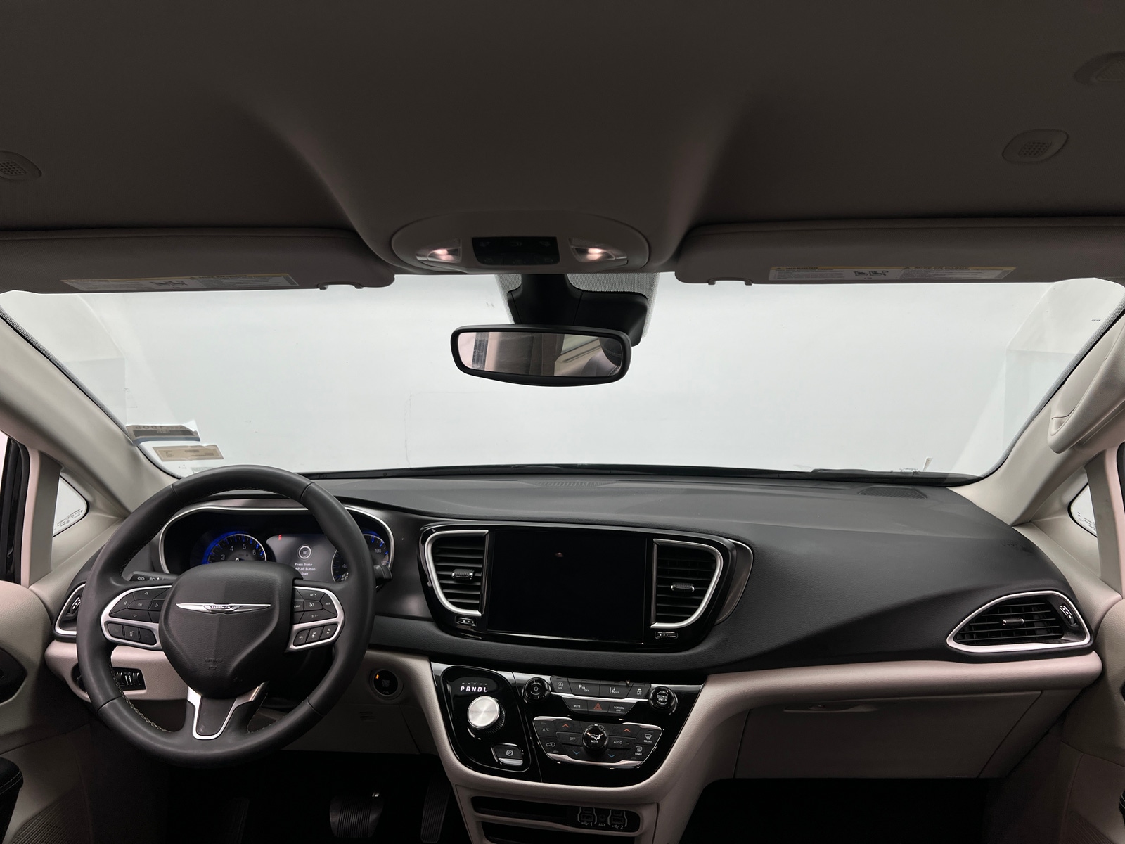 Thumbnail: 2024 Chrysler Pacifica - 2