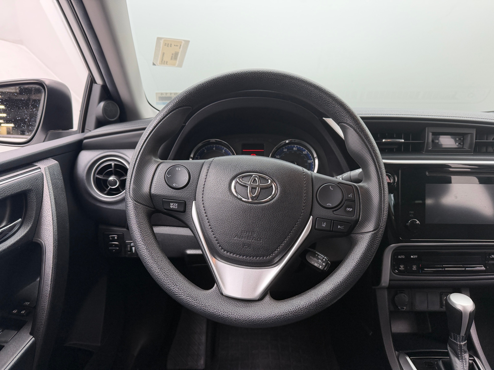 Thumbnail: 2018 Toyota Corolla - 5