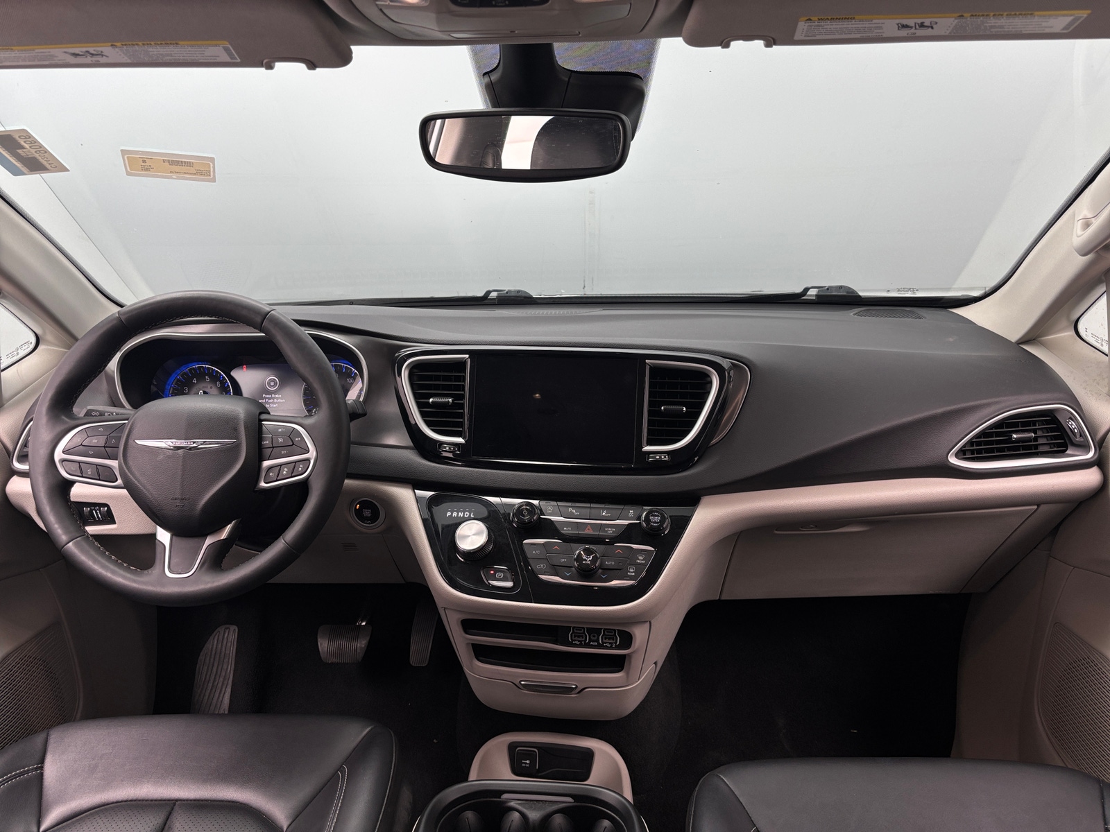 Thumbnail: 2024 Chrysler Pacifica - 2