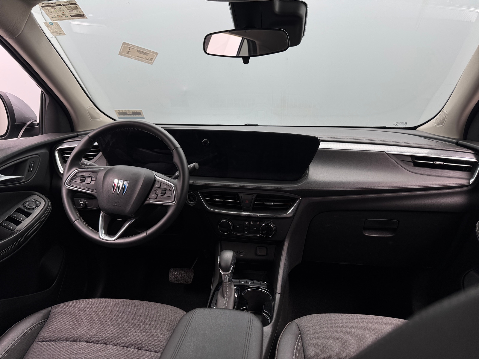 Thumbnail: 2025 Buick Encore GX - 2